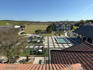 View of Barons Creek from the crows nest